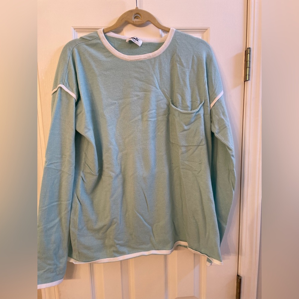 Amalli talli sweater XL